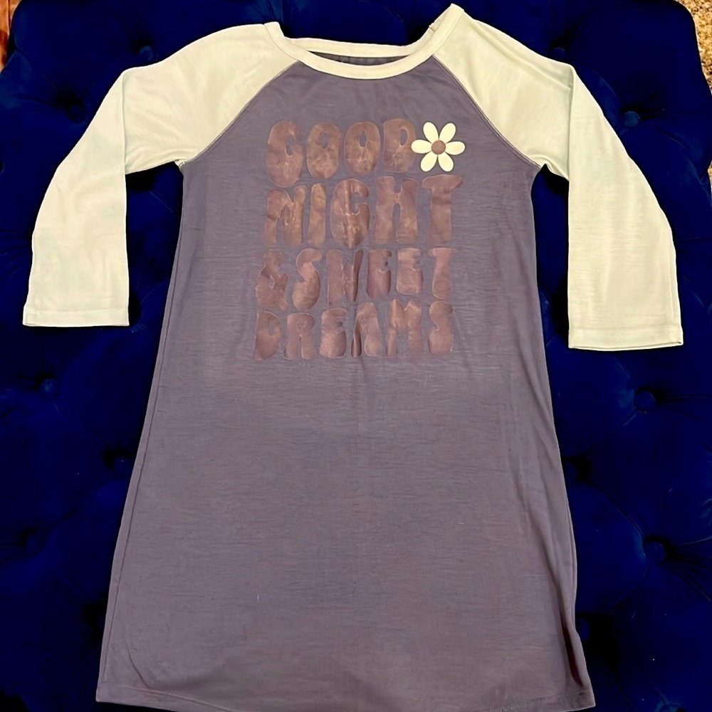 SO good for life brand 3/4 sleeve nightgown for small girls size small 7